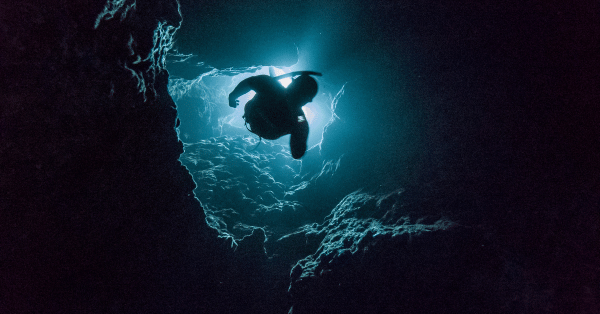 cave scuba diving